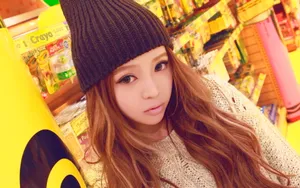 裴紫绮美女白色诱惑壁纸_8