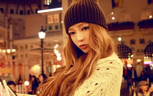 裴紫绮美女白色诱惑壁纸_12