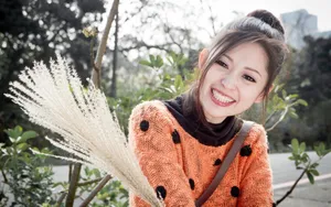 美女恬小魚冬季外拍壁纸_6