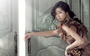 2012年精选靓丽美女图片壁纸_5