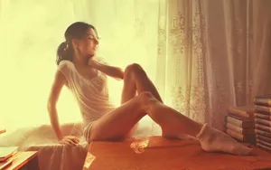 美女朦胧美感桌面壁纸_17