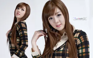 车模美女李智友高清壁纸_3