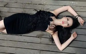 养眼大图美女桌面壁纸_11