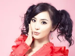 夏馨雨美女壁纸_2
