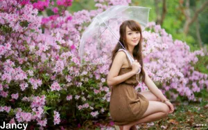 花海中的妩媚清纯女孩-黄诗思_17