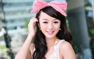 黄诗思-清纯如水美女壁纸_2