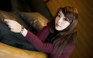 黄诗思美女桌面壁纸