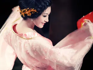 古典琵琶美女壁纸_3