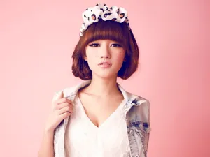 易倩美女壁纸_5