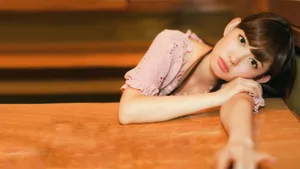 美女高清大图壁纸_15