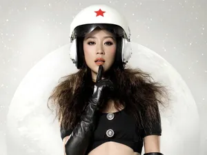 苗圃明星美女壁纸_9