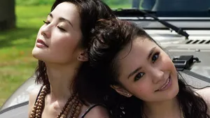 美女组合twins壁纸_13