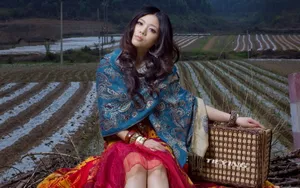 美女露露风情壁纸_9