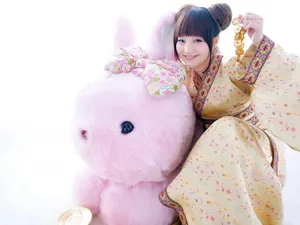 金莎《兔女郎》兔年壁纸_4