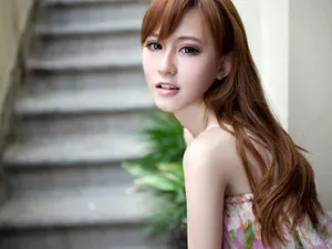 楚楚动人的养眼美女图片_8