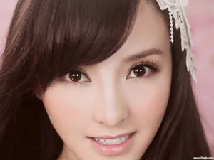 卢思思（粉红公主）桌面图片_6