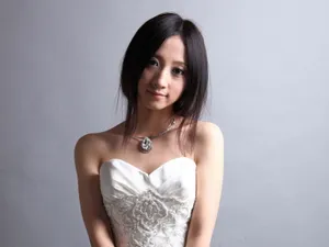 王若涵婚纱壁纸_5