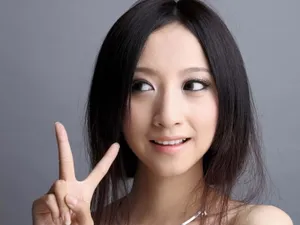 王若涵婚纱壁纸_9