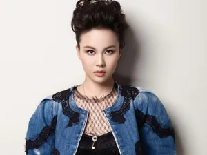 美女徐熙颜壁纸_12