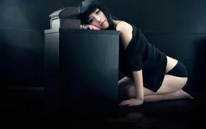 美女何静momo壁纸_14