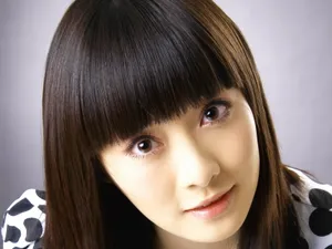 朱锐美女_4