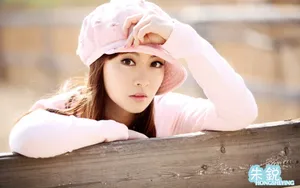 朱锐美女_5
