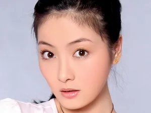 朱锐美女_10