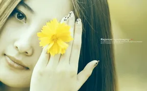 花间精灵美女