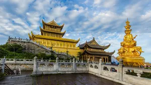 四川峨眉山风景图片_7