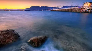 唯美夕阳海滩风景图片_9