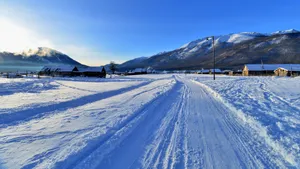 冬季北疆雪景图片壁纸_6