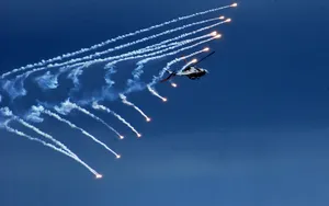 划破天空美景图片壁纸_4