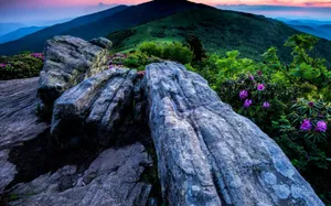 深山优美风景壁纸_3