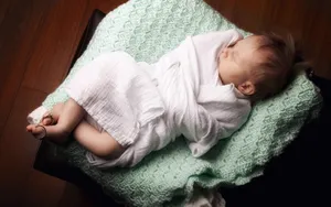 睡梦中可爱Baby婴儿壁纸_6