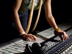 Studio Sessions 第二辑_7