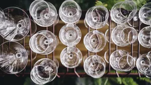 高脚酒杯图片大全_5