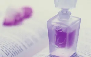 香水图片桌面壁纸_16