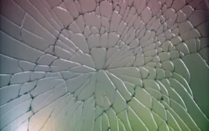 玻璃裂纹图片另类壁纸_12