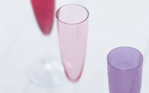 精致酒杯素材壁纸_5