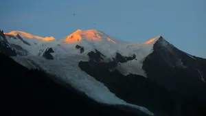 法国勃朗峰雪山风景壁纸_8