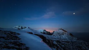 山峰山脉景色图片_9