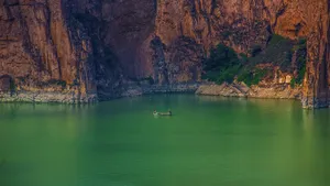偏关老牛湾旅游风景壁纸_5