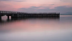 高清深圳湾风景壁纸图片_3