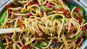 美味的面条高清图片