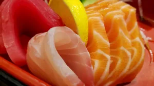 日式料理生鱼片图片_7