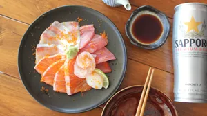 日式料理生鱼片图片_9
