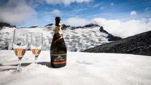 高清香槟酒图片_5