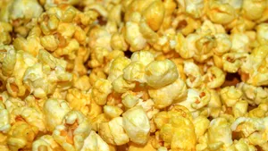 美味的爆米花图片_10