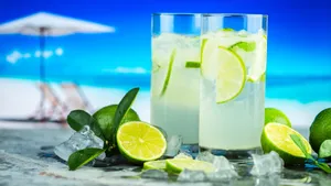 夏日清凉冰镇果汁图片_6