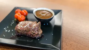香煎雪花牛肉图片_11